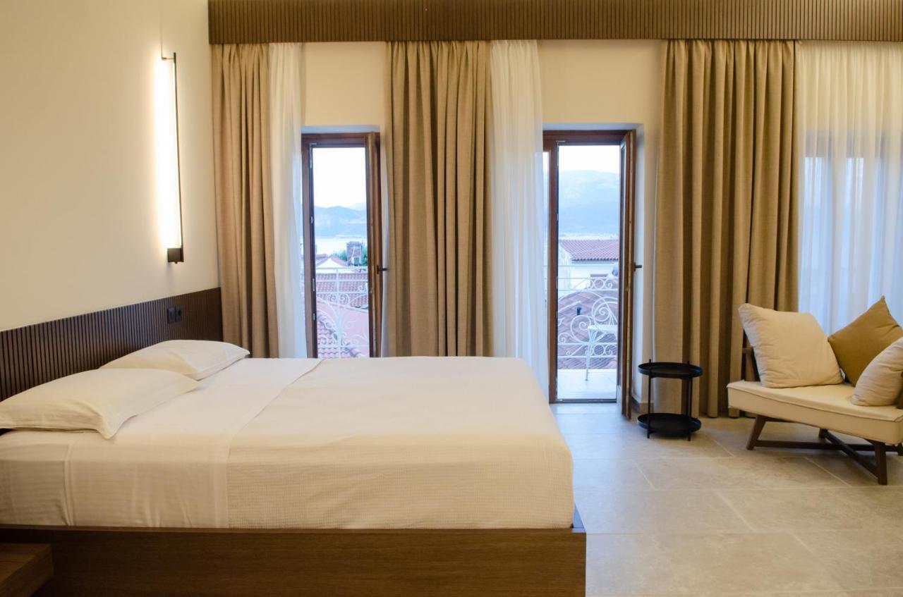 Leone Suites Nafpaktos Exterior foto