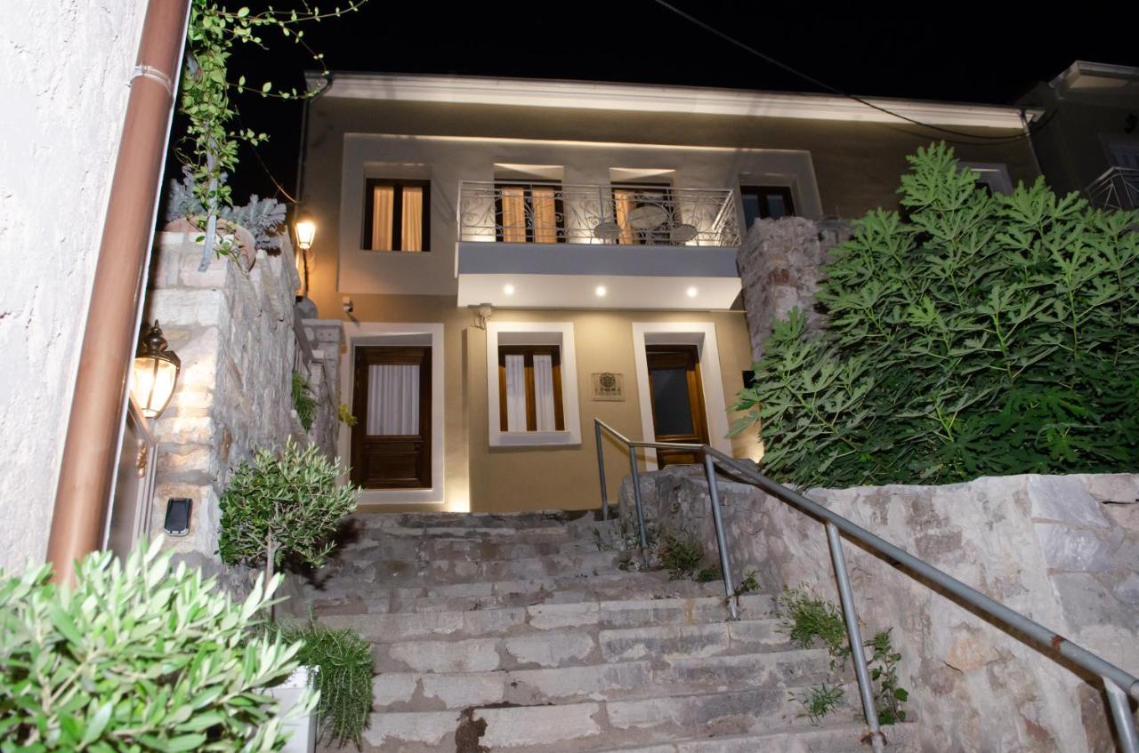 Leone Suites Nafpaktos Exterior foto